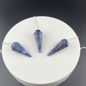 Pendule en Sodalité qualité Extra