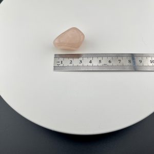 Pierre roulée de Quartz rose entre 20g et 30g