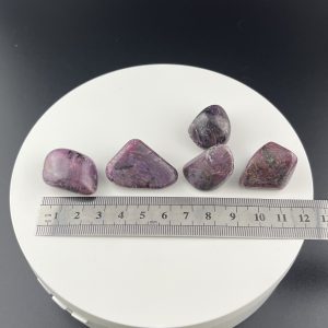 Pierre roulée de Rubis entre 16g et 20g