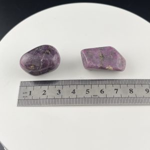Pierre roulée de Rubis entre 21g et 25g
