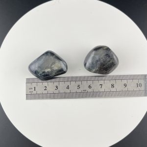 Pierre roulée de Saphir entre 26g et 30g