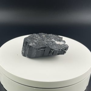Tourmaline noire brute 141g